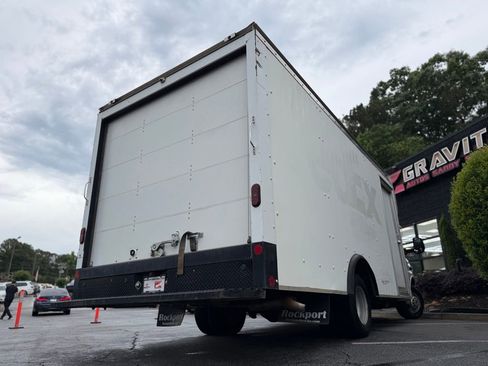 Used 2021 Chevrolet Express 3500 w/ Power Convenience Package RWD image 13