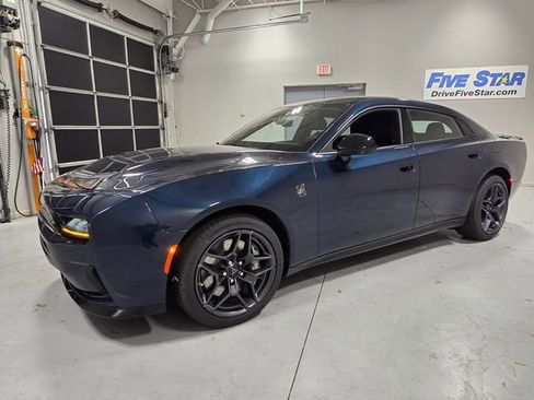 New 2026 Dodge Charger Scat Pack w/ Blacktop Package AWD/4WD image 4