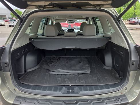 Used 2020 Subaru Forester Limited w/ Popular Package #3 AWD/4WD image 11