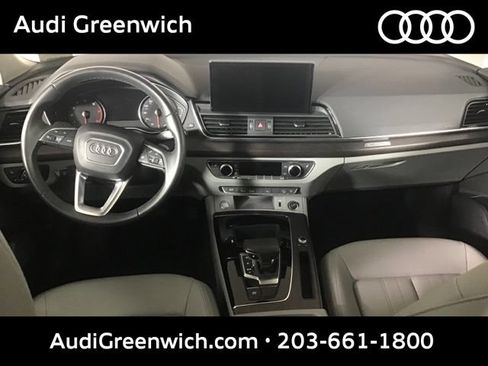 Used 2023 Audi Q5 2.0T Premium w/ Convenience Package AWD/4WD image 14