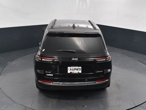 New 2025 Jeep Grand Cherokee Laredo X w/ Trailer Tow Package image 36