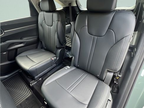 New 2026 Kia Sorento EX w/ EX Premium Package FWD image 12