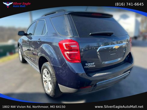 Used 2017 Chevrolet Equinox LT w/ Convenience Package FWD image 5
