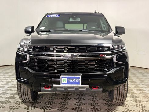 Used 2021 Chevrolet Tahoe Z71 w/ Luxury Package AWD/4WD image 10