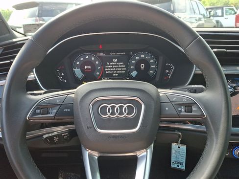 Used 2025 Audi Q3 2.0T Premium AWD/4WD image 19