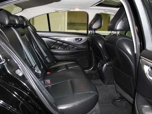 Used 2015 INFINITI Q50 Premium w/ Navigation Package RWD image 33