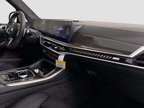 New 2026 BMW X5 M60i image 30