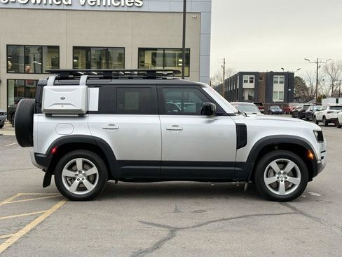 Used 2020 Land Rover Defender 110 First Edition AWD/4WD image 8
