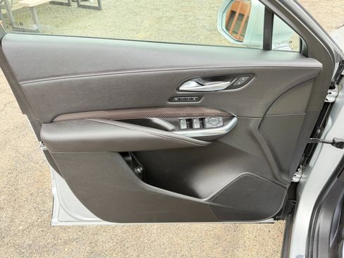 Used 2019 Cadillac XT4 Sport w/ Cold Weather Package image 17