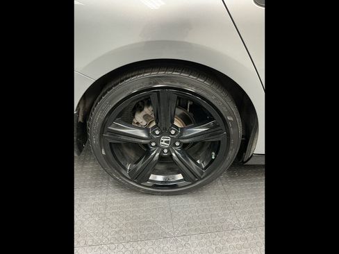 Used 2024 Honda Accord Sport image 35