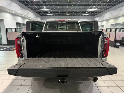 Used 2026 GMC Sierra 2500 Denali w/ Denali Reserve Package AWD/4WD image 10