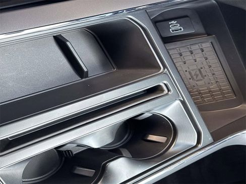 Used 2025 Ford F150 XLT w/ Equipment Group 302A MID image 28