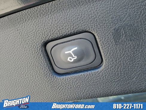 Used 2022 Ford Edge SEL w/ Convenience Package AWD/4WD image 9