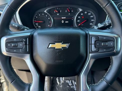 Used 2024 Chevrolet Blazer LT FWD image 34