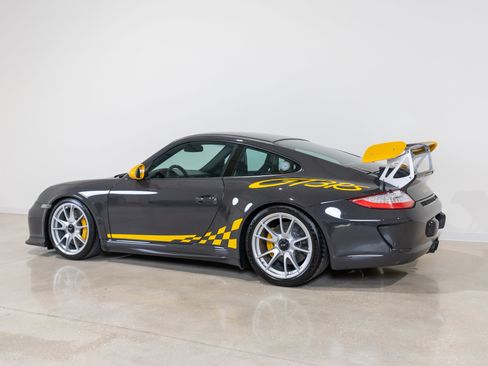 Used 2011 Porsche 911 GT3 RS RWD image 3