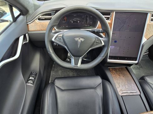 Used 2017 Tesla Model S 100D AWD/4WD image 13