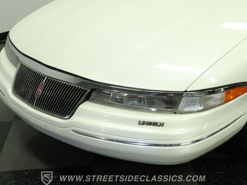 Used 1993 Lincoln Mark VIII RWD image 19