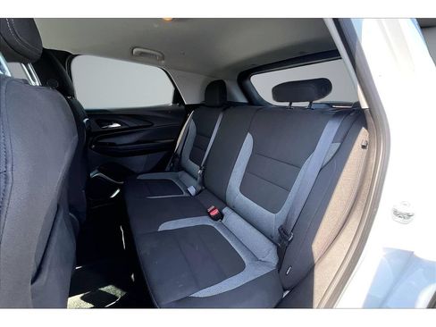 Used 2023 Chevrolet TrailBlazer LT w/ Convenience Package AWD/4WD image 32