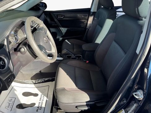 Used 2019 Toyota Corolla LE image 13
