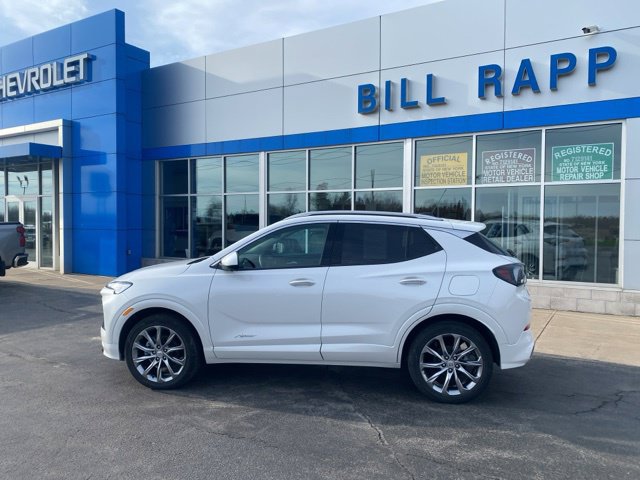 Used 2025 Buick Encore GX Avenir w/ Avenir Technology Package AWD/4WD image 2