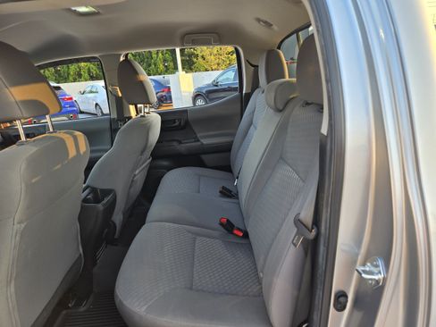 Used 2023 Toyota Tacoma SR AWD/4WD image 21