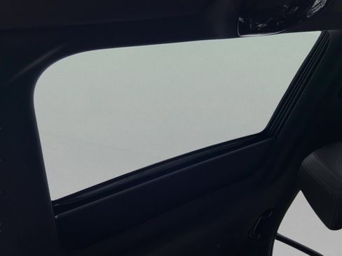 Used 2026 BMW i5 eDrive40 w/ M Sport Package image 34