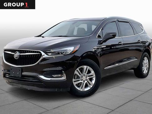 Used 2018 Buick Enclave Essence w/ Trailering Package image 1