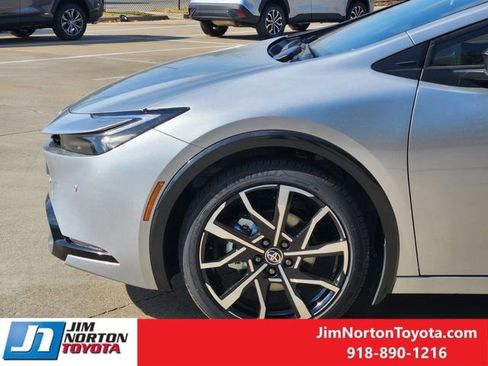 New 2026 Toyota Prius Plug-In Hybrid image 6