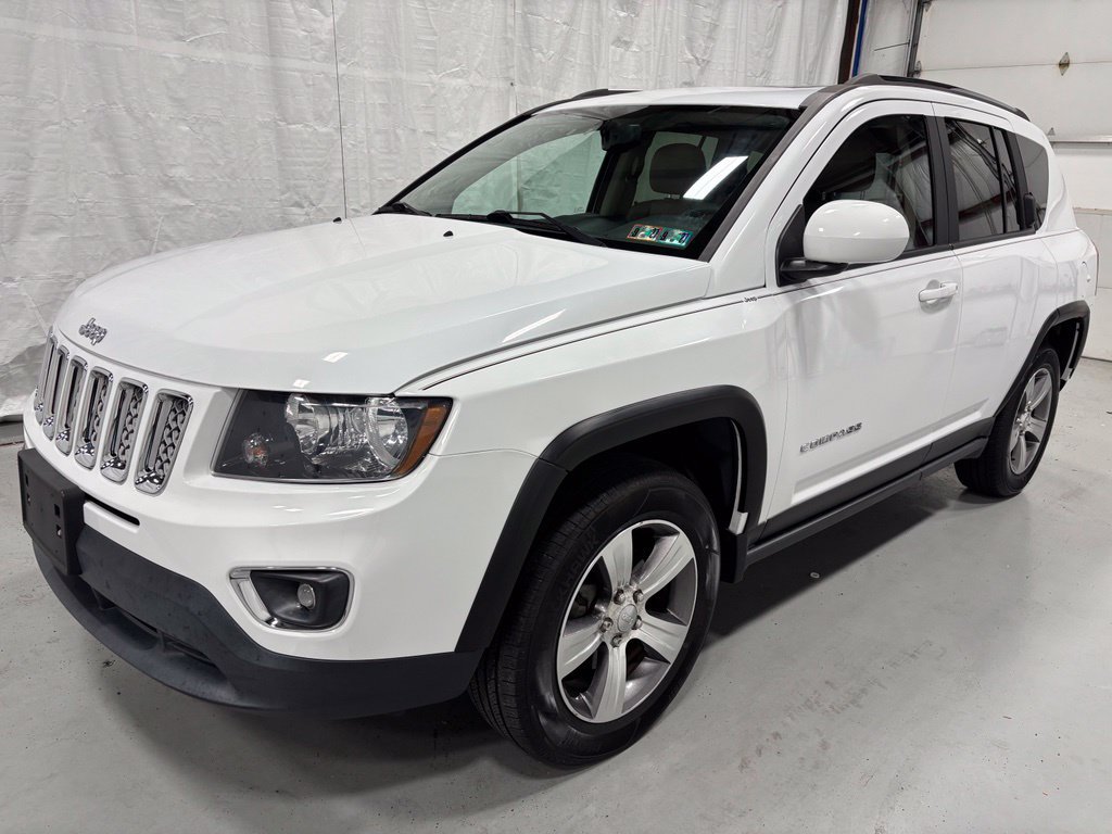 Used 2016 Jeep Compass High Altitude AWD/4WD image 3