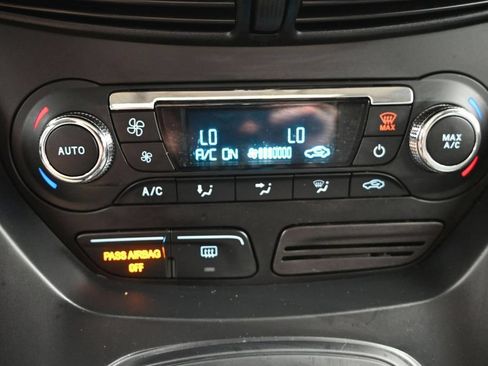 Used 2016 Ford Escape SE w/ Equipment Group 201A FWD image 20