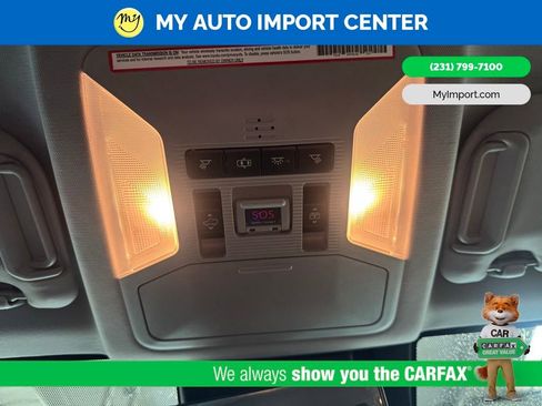 Used 2019 Toyota RAV4 Limited AWD/4WD image 23
