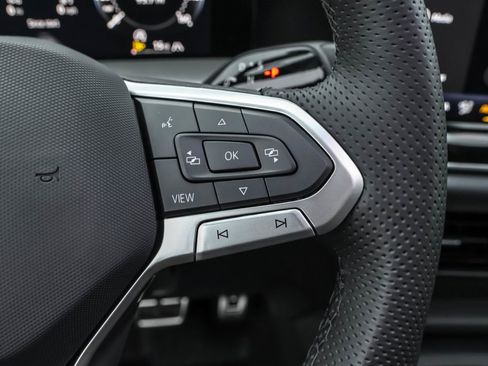 New 2026 Volkswagen Tiguan SE R-Line image 29