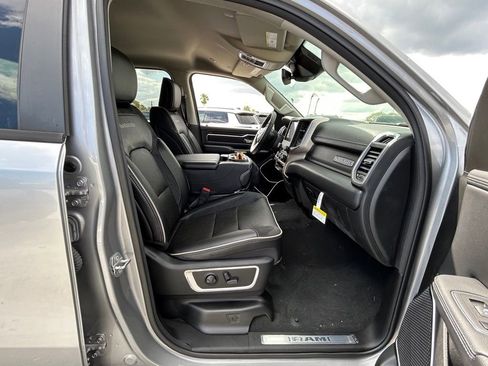 Used 2022 RAM 1500 Laramie image 17