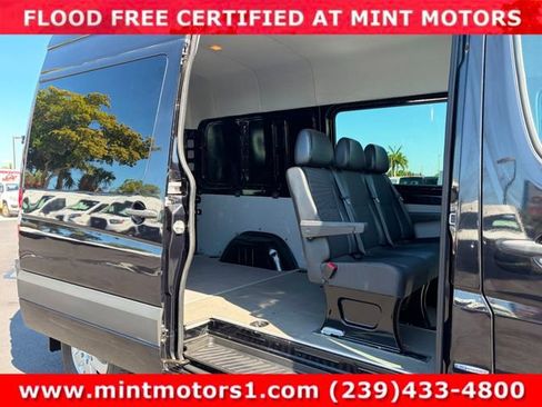 Used 2016 Mercedes-Benz Sprinter 2500 image 26