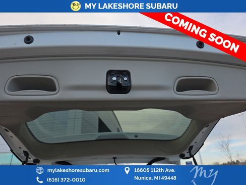 Used 2018 Chrysler Pacifica LX image 12