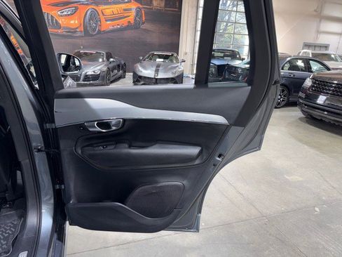 Used 2018 Volvo XC90 T5 Momentum w/ Convenience Package image 61