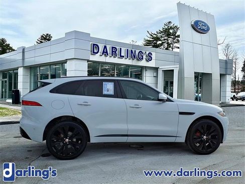 Used 2019 Jaguar F-PACE S image 4