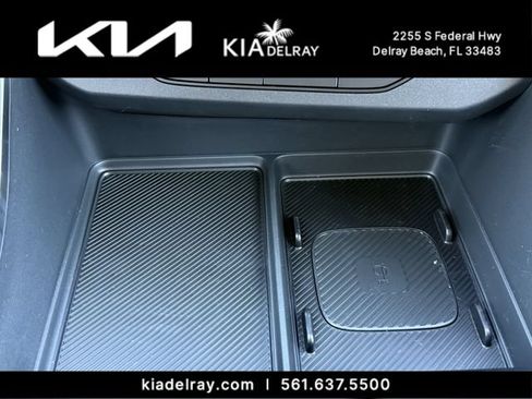 New 2026 Kia Carnival SX FWD image 24