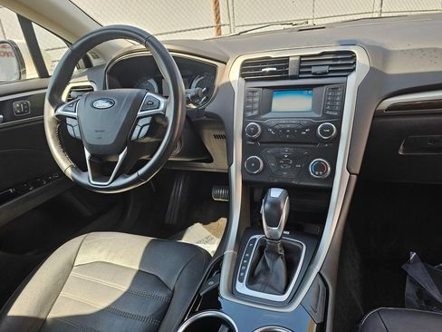 Used 2013 Ford Fusion SE FWD image 11