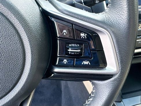 Used 2018 Subaru Outback 2.5i Limited AWD/4WD image 9