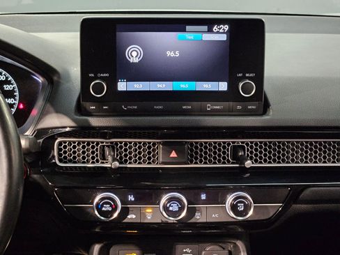 Used 2022 Honda Civic Sport image 16