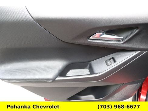 Certified 2025 Chevrolet Equinox LT w/ Safety and Technology Package AWD/4WD image 23