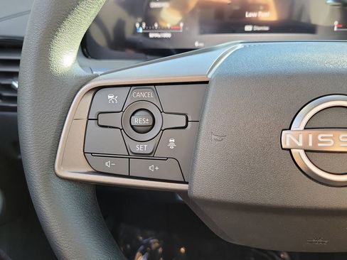New 2026 Nissan Sentra SV w/ Floor Mat Package FWD image 7