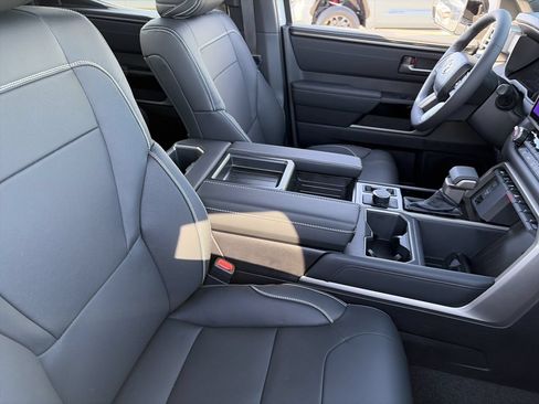 New 2026 Toyota Tundra Limited AWD/4WD image 22