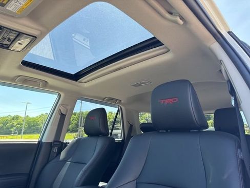 Used 2024 Toyota 4Runner TRD Pro AWD/4WD image 8