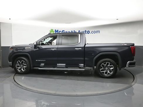 Used 2023 GMC Sierra 1500 SLT w/ SLT Premium Plus Package AWD/4WD image 24