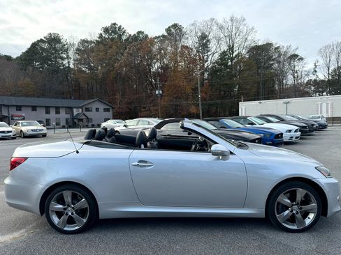Used 2010 Lexus IS 350C image 8