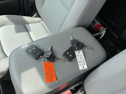 Used 2021 Chevrolet Colorado W/T w/ WT Convenience Package image 13