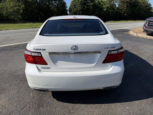 Used 2007 Lexus LS 460 RWD image 6