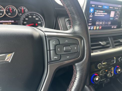 Used 2021 Chevrolet Suburban RST w/ Luxury Package AWD/4WD image 31